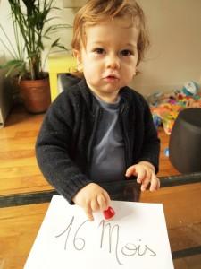 16 mois ! Premiers pas, premiers mots...