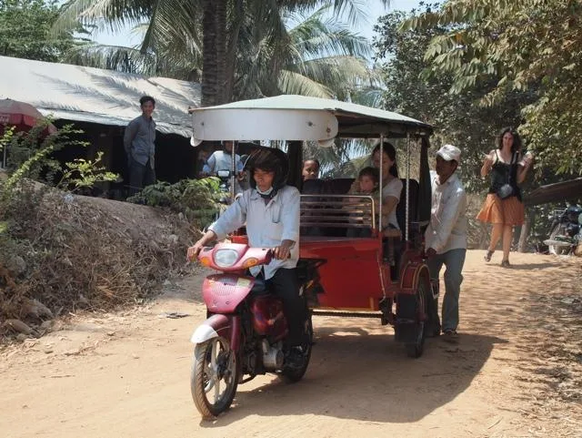 tuk-tuk tuk-tuk