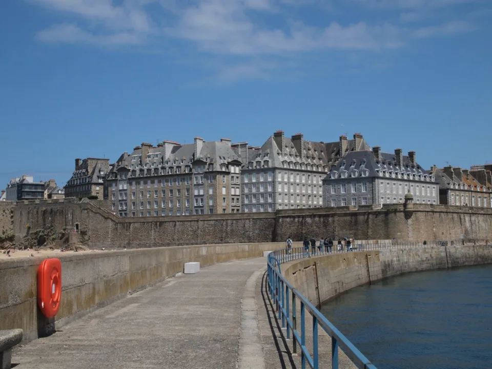 Saint Malo avec bébé