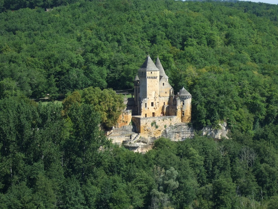 chateau de commarques