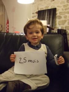 25 mois