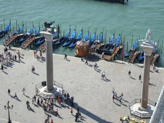 Venise Port Voyage de port en port