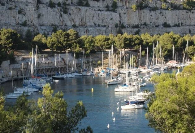Port Miou Voyage de port en port