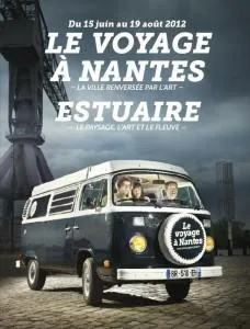 Affiche du Voyage à Nantes 2012 avec un combi Volkswagen