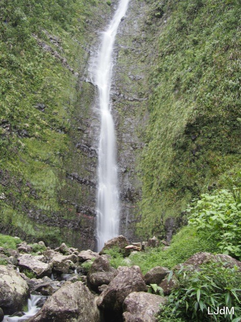 cascade biberon Nos 12 randonnées à La Réunion avec les enfants