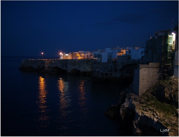 Polignano_night2