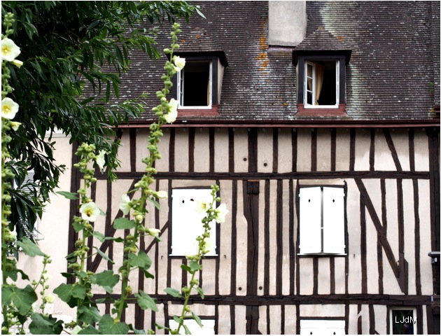 chartres_old