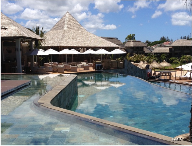trois_piscine