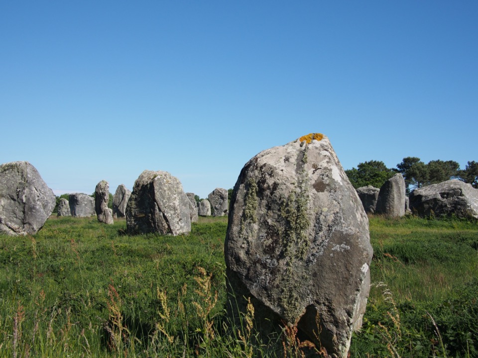 Balade à Carnac à la découverte des alignements