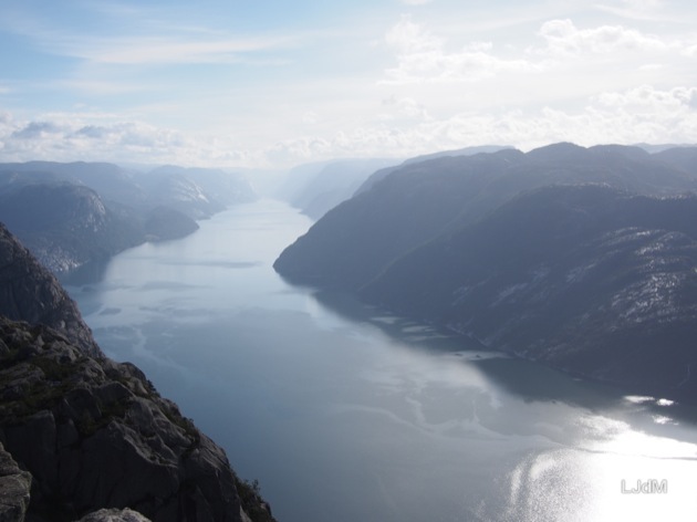 Le plus célèbre point de vue de Norvège : le Preikestolen
