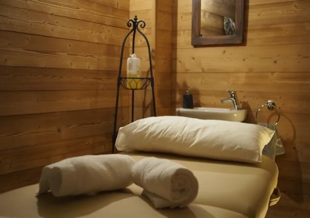 Salle de massage dans un spa à La Rosière