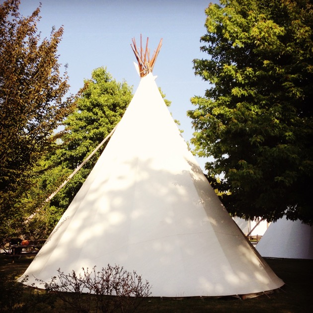 Notre nuit en tipi au Village Western à Hourtin