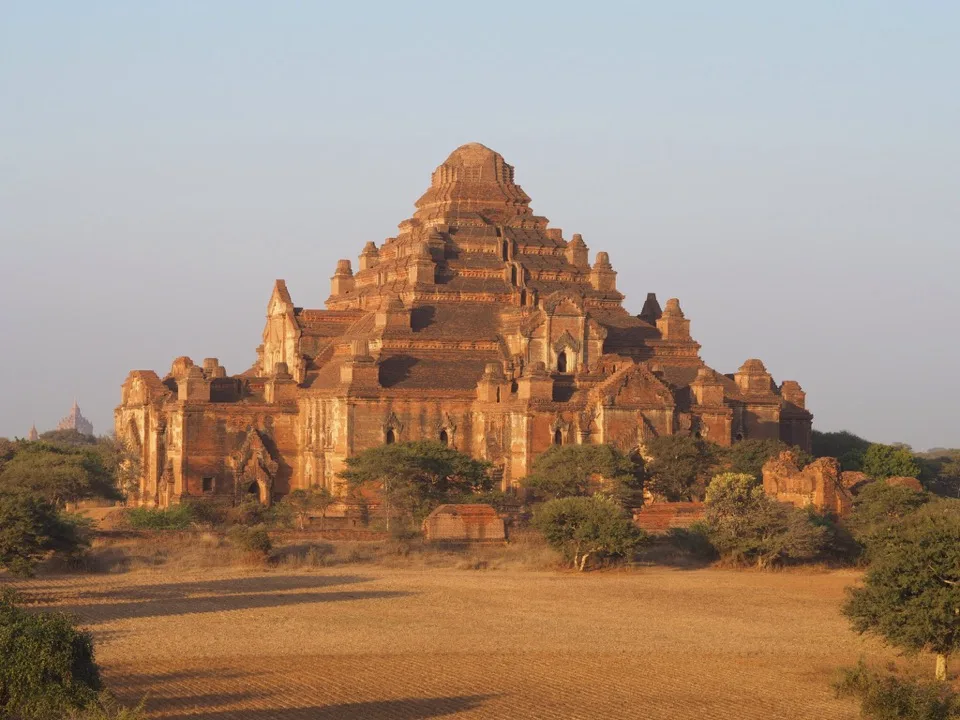 Dahmmayan-Gyi-Phaya