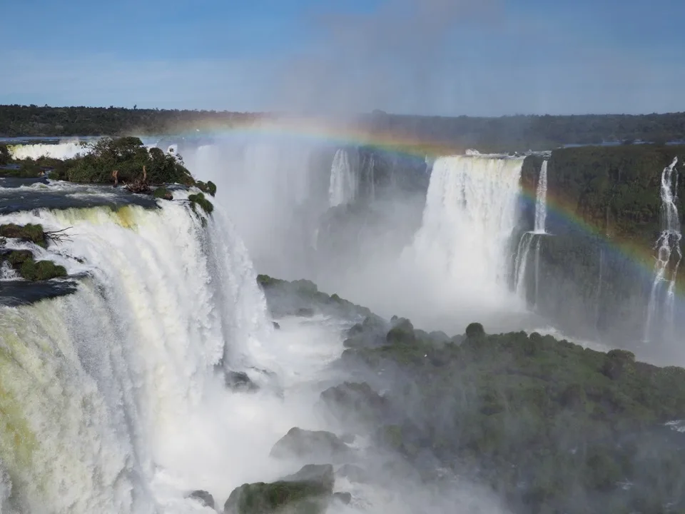 Gorge du Diable et arc-en-ciel à Iguaçu