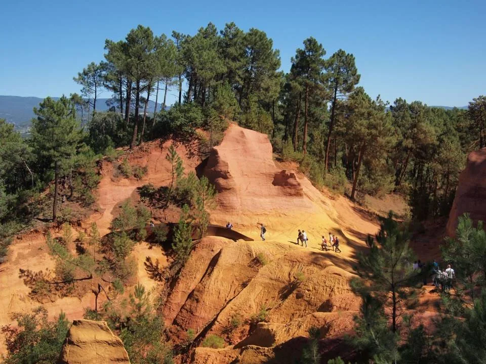Sentier des Ocres à travers le Colorado Provençal