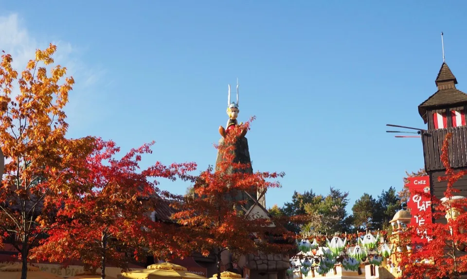 Parc Astérix en automne