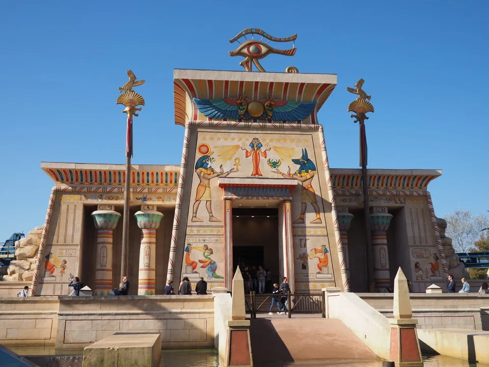 Balade au temple égyptien d'Oziris