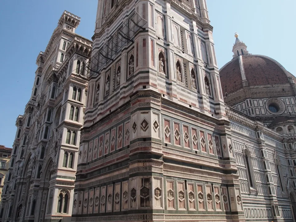 Giottos Campanile und die Kuppel des Doms von Florenz