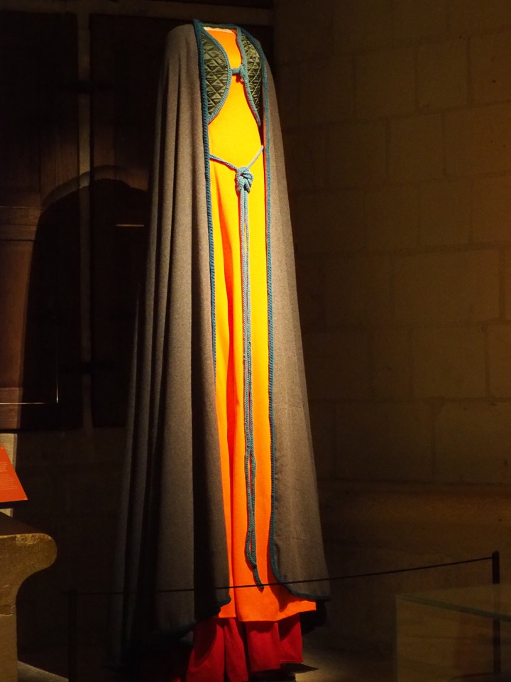 forteresse Chinon robes