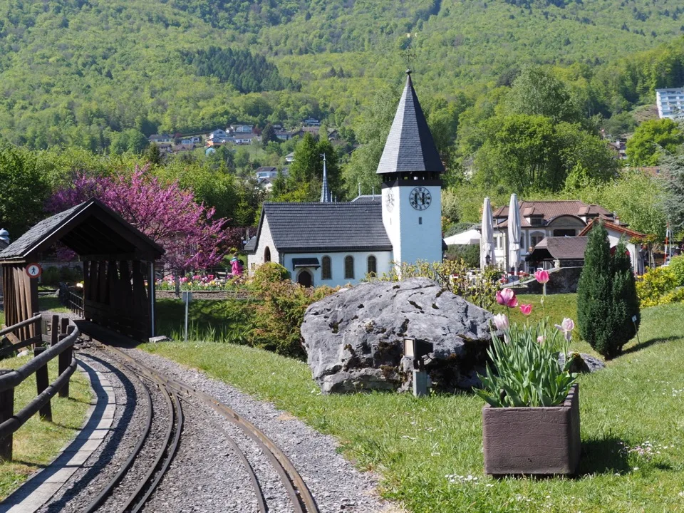 Locomotive à vapeur au Swiss Vapeur Parc