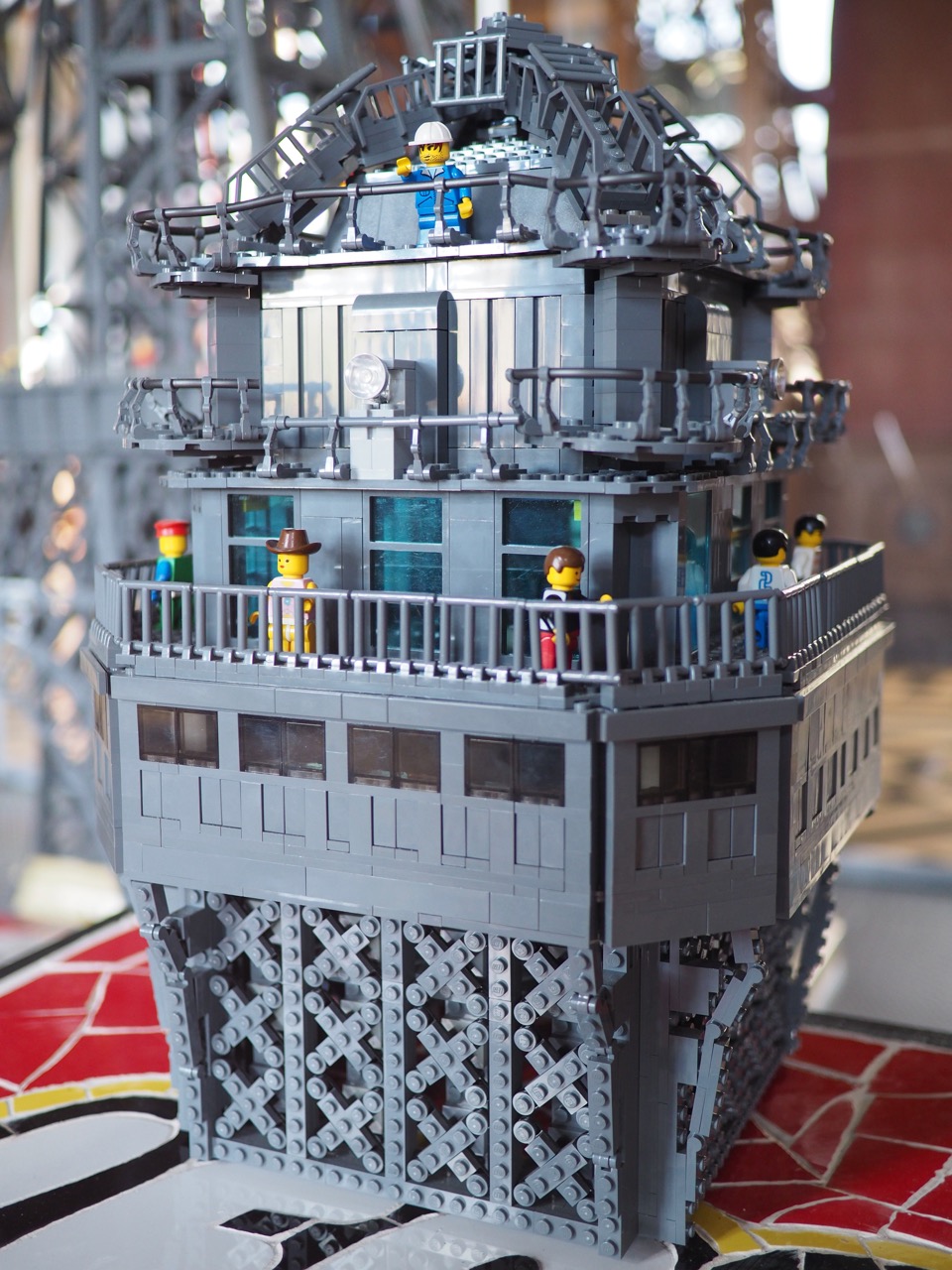 tour eiffel lego