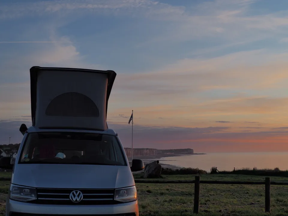 en campervan à Veules les Roses