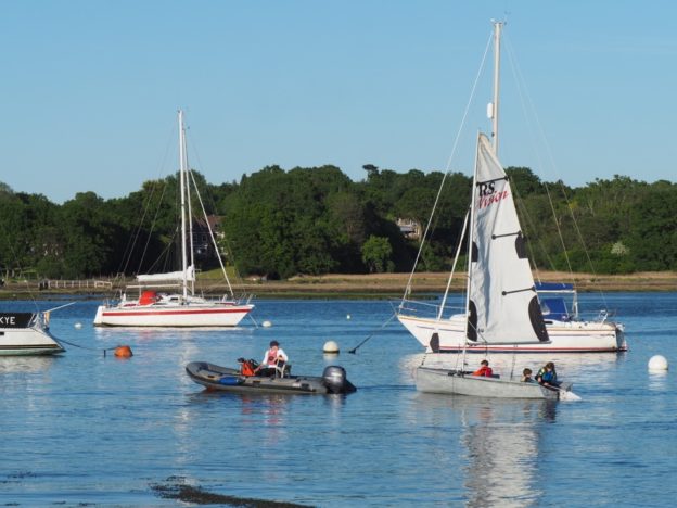 Notre vie en Angleterre (semaine 33) : bateau sur l’eau