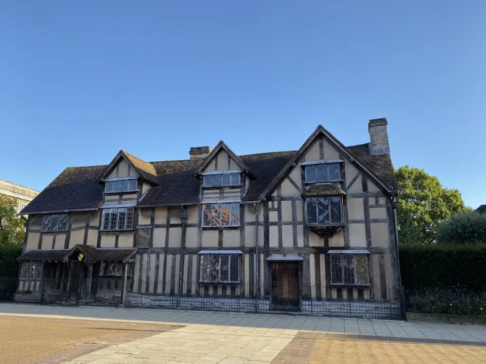visit Stratford upon Avon