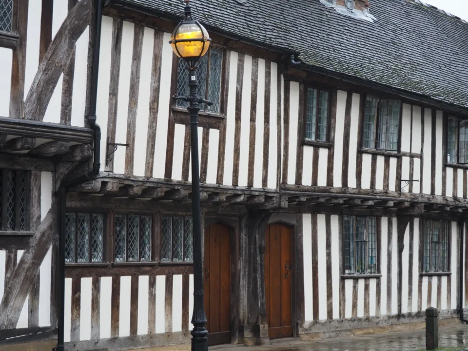 visit Stratford upon Avon