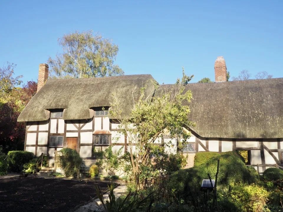visit Stratford upon Avon