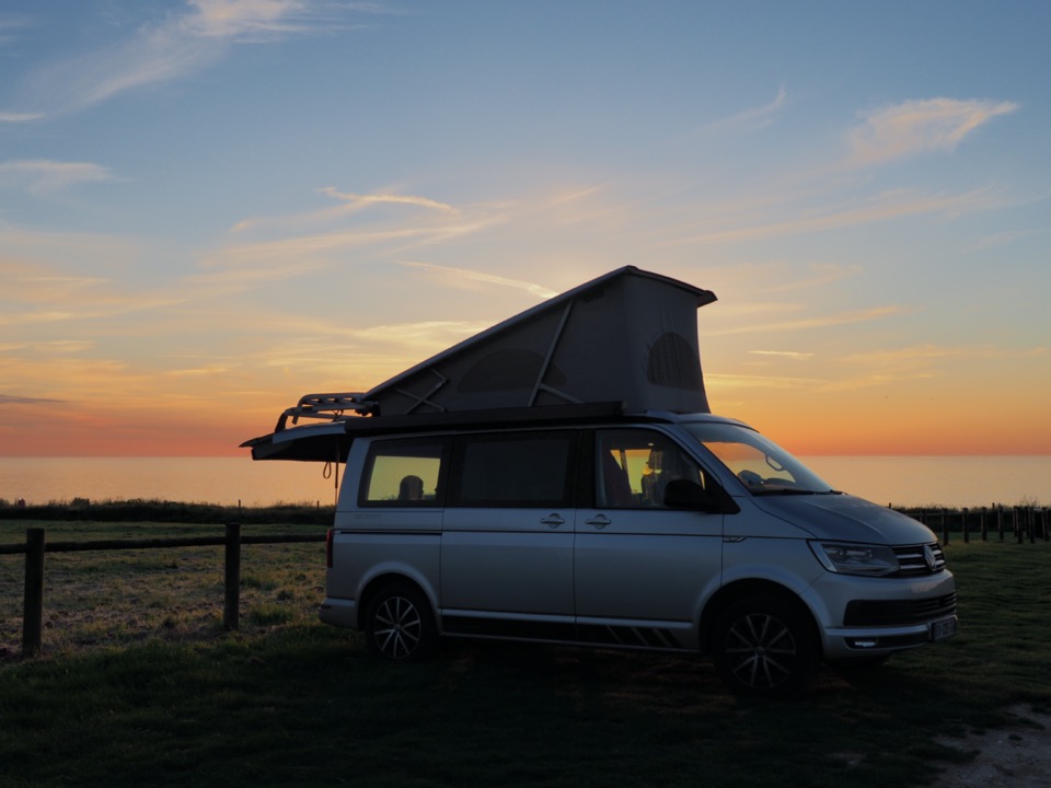 van vw t6 en famille