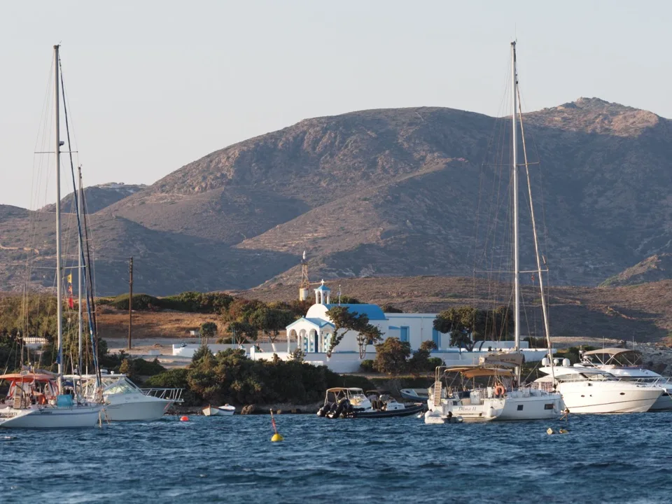 les cyclades en famille