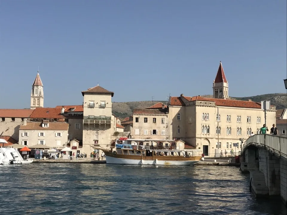 5 stops from Zadar to Split