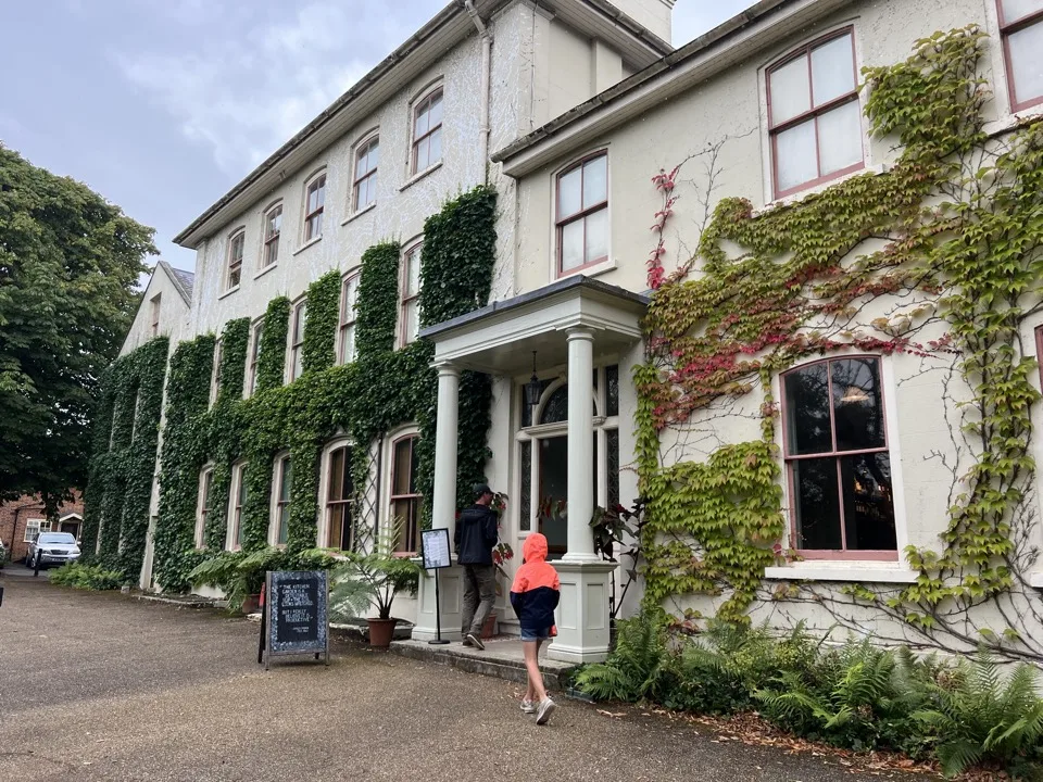 maison charles darwin