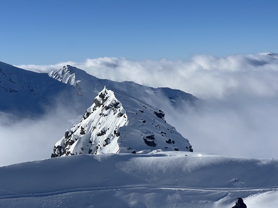 snow in val thorens