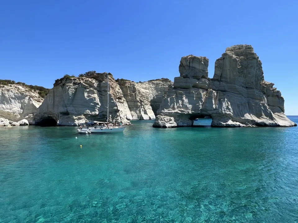 excursion bateau milos
