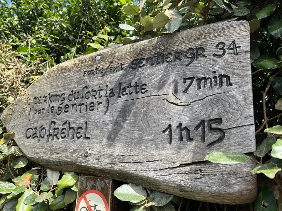 Smaragdküste mit Familie