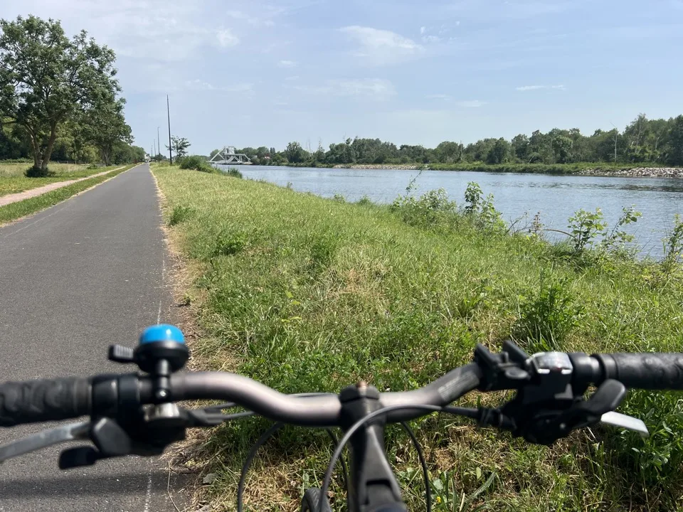 cycling along the d day beached