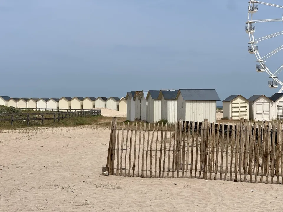 cycling along the d day beached