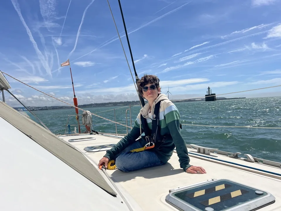 en catamaran vers l'Angleterre