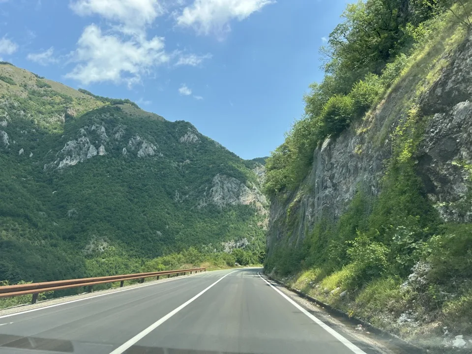 les routes au montenegro